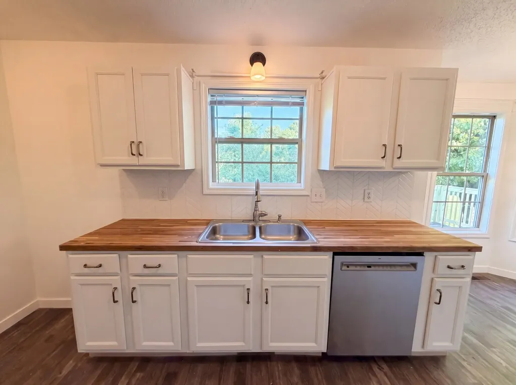 3394 Endsworth Drive Clarksville TN 37042