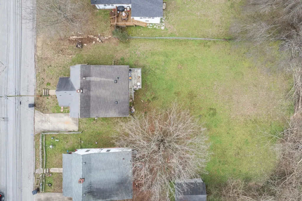 423 Mooresville Pike Columbia TN 38401