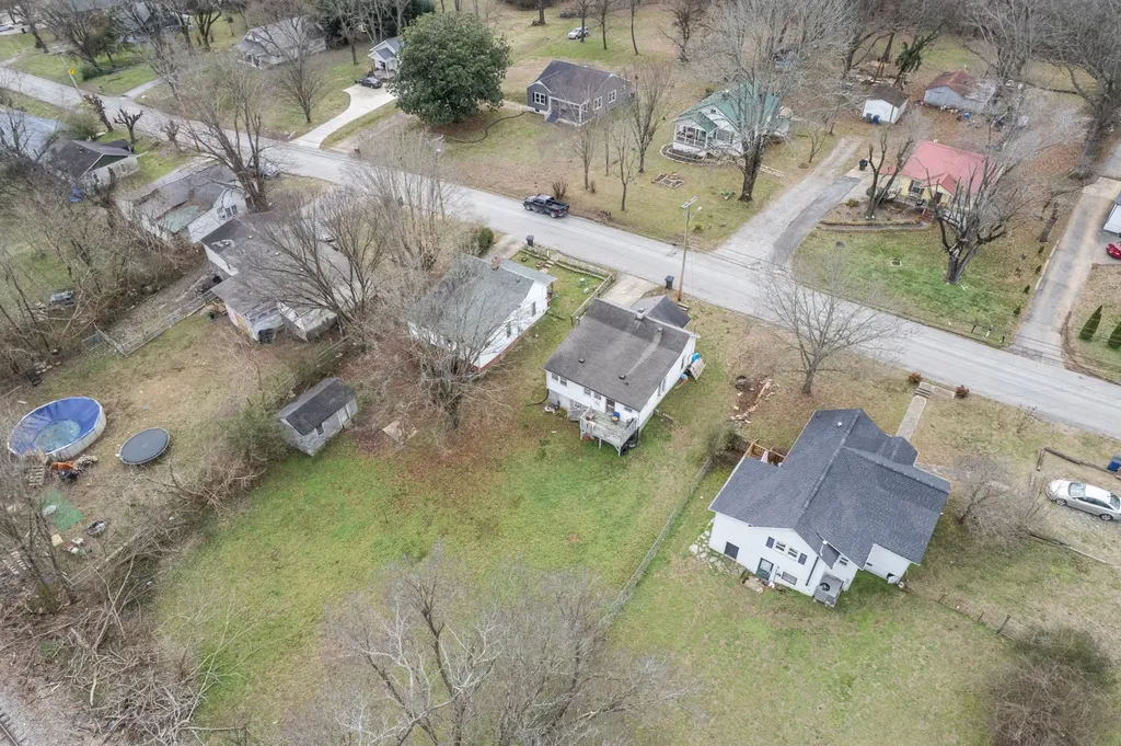 423 Mooresville Pike Columbia TN 38401
