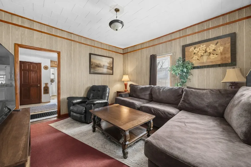 423 Mooresville Pike Columbia TN 38401