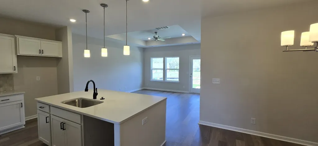 5113 Pace Park Circle Columbia TN 38401