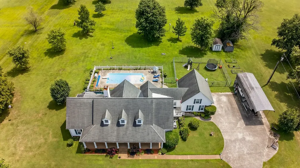 2236 New Hope Road Hendersonville TN 37075