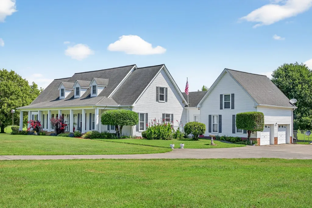 2236 New Hope Road Hendersonville TN 37075
