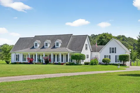 2236 New Hope Road Hendersonville TN 37075