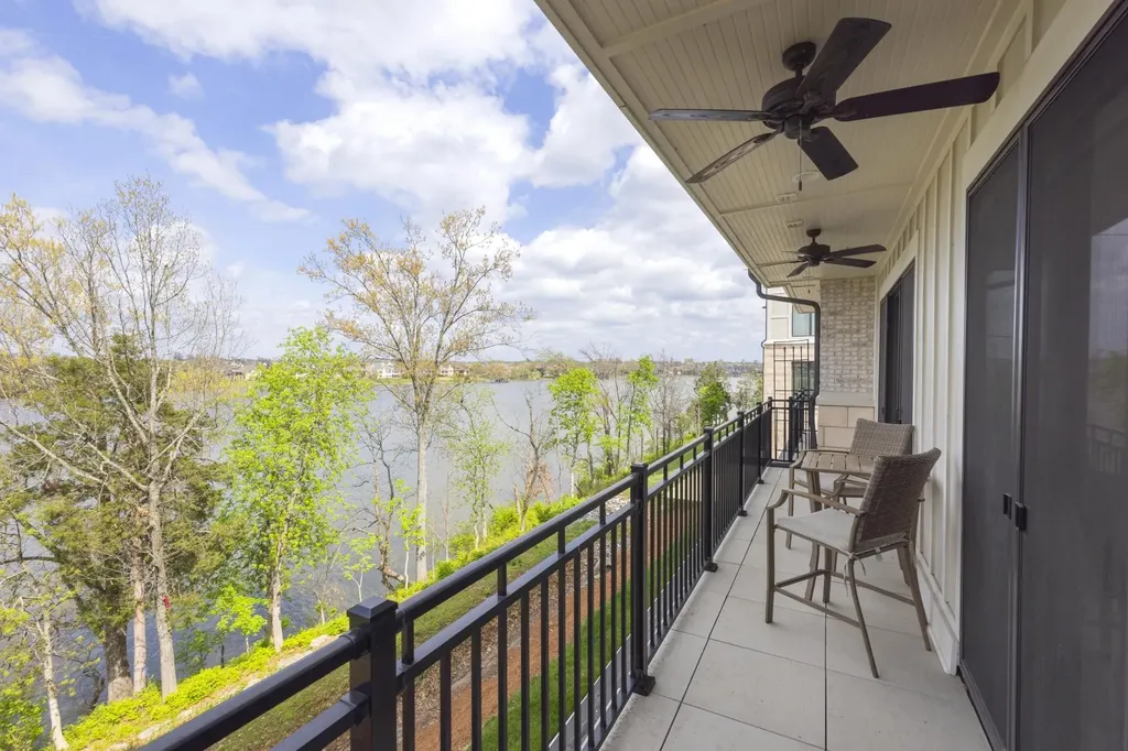 1024 Club View Drive Gallatin TN 37066