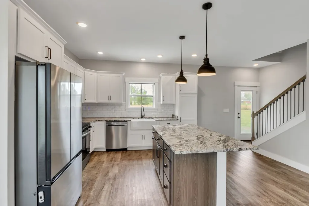210 Deer Creek Lane Tullahoma TN 37388