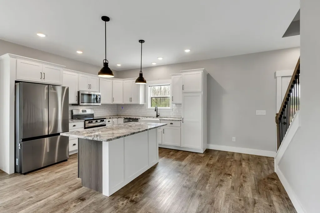 210 Deer Creek Lane Tullahoma TN 37388