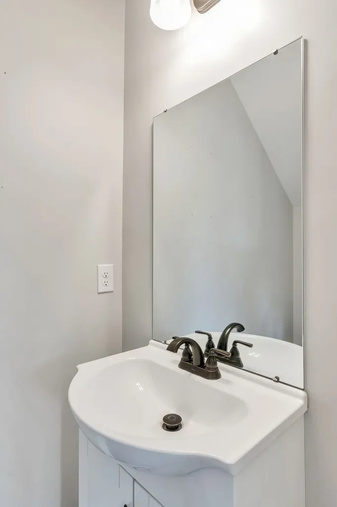 210 Deer Creek Lane Tullahoma TN 37388