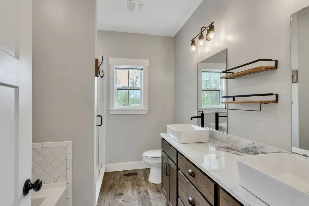 210 Deer Creek Lane Tullahoma TN 37388