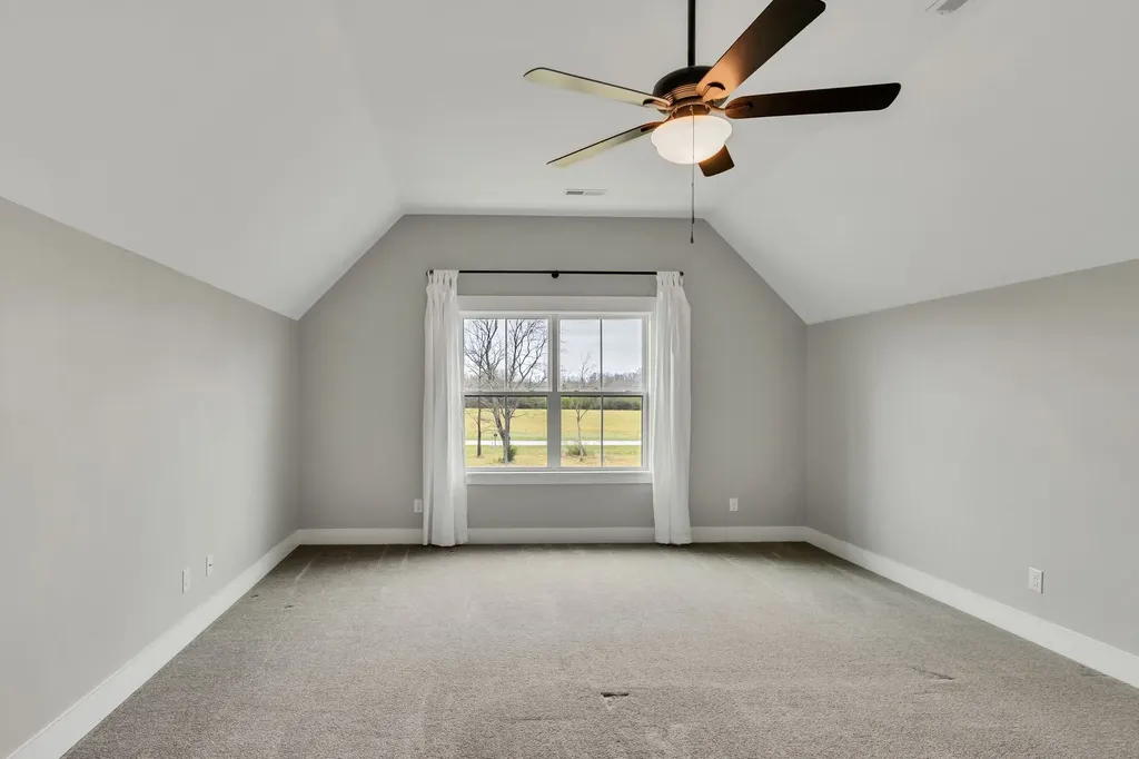 210 Deer Creek Lane Tullahoma TN 37388