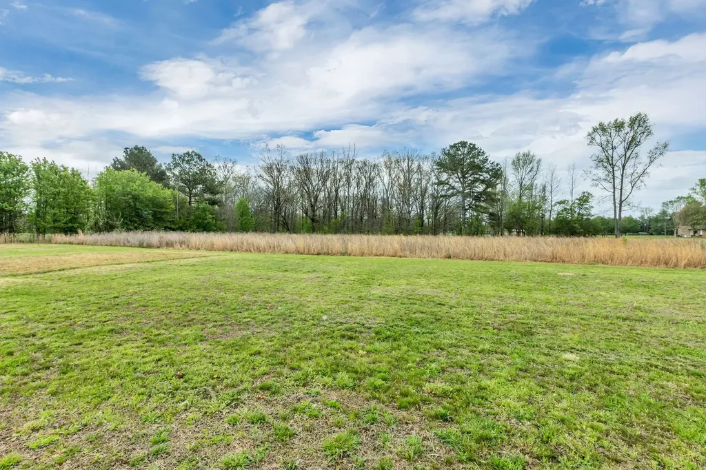 210 Deer Creek Lane Tullahoma TN 37388