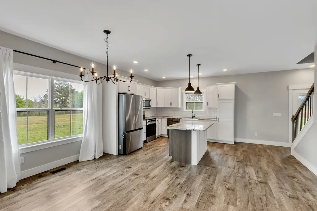 210 Deer Creek Lane Tullahoma TN 37388