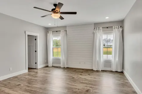 210 Deer Creek Lane Tullahoma TN 37388