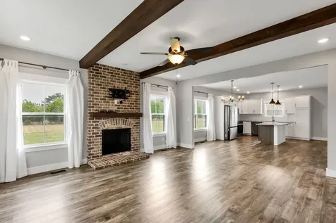 210 Deer Creek Lane Tullahoma TN 37388