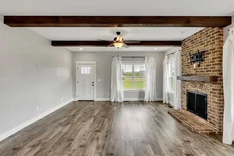 210 Deer Creek Lane Tullahoma TN 37388