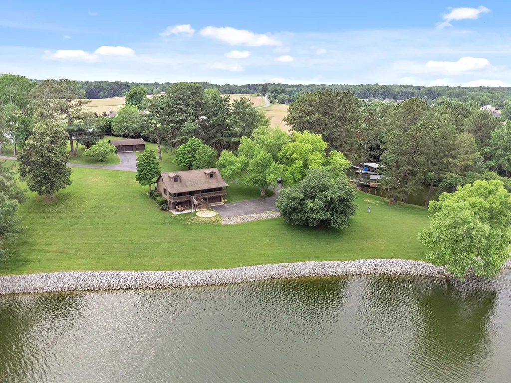 100 Acree Lane Estill Springs TN 37330