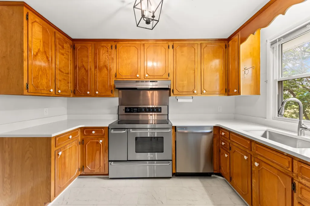 108 Maureen Drive Hendersonville TN 37075