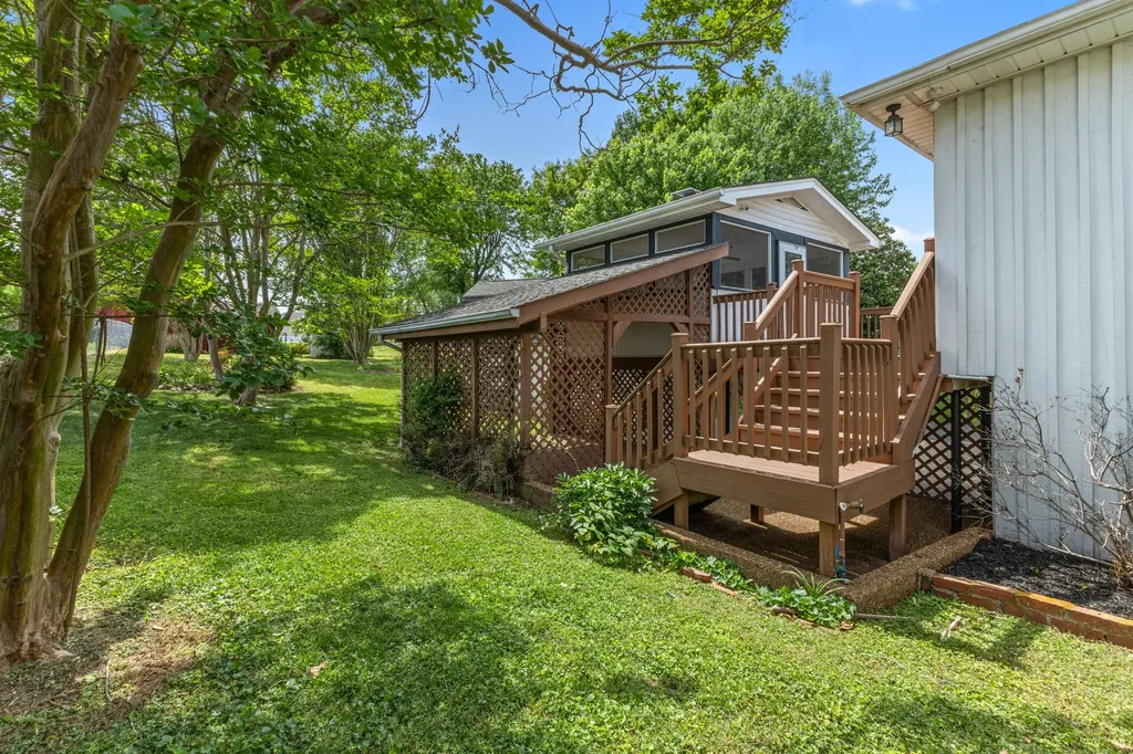 108 Maureen Drive Hendersonville TN 37075