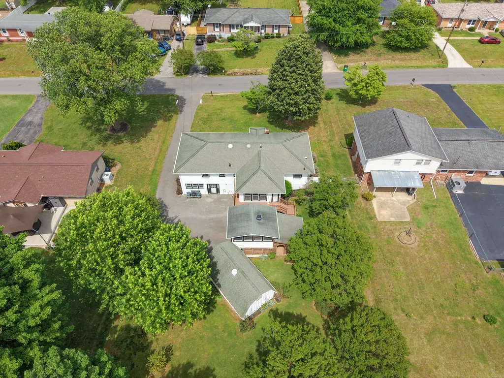 108 Maureen Drive Hendersonville TN 37075