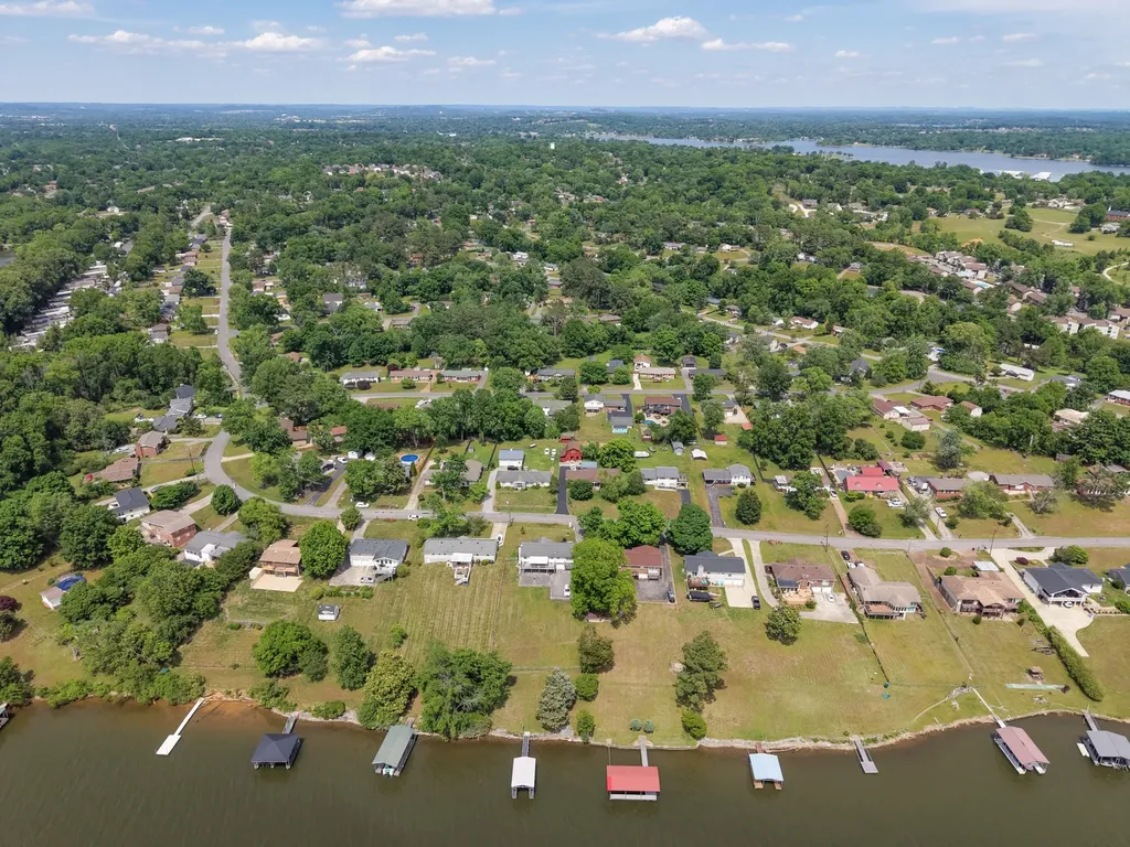 108 Maureen Drive Hendersonville TN 37075