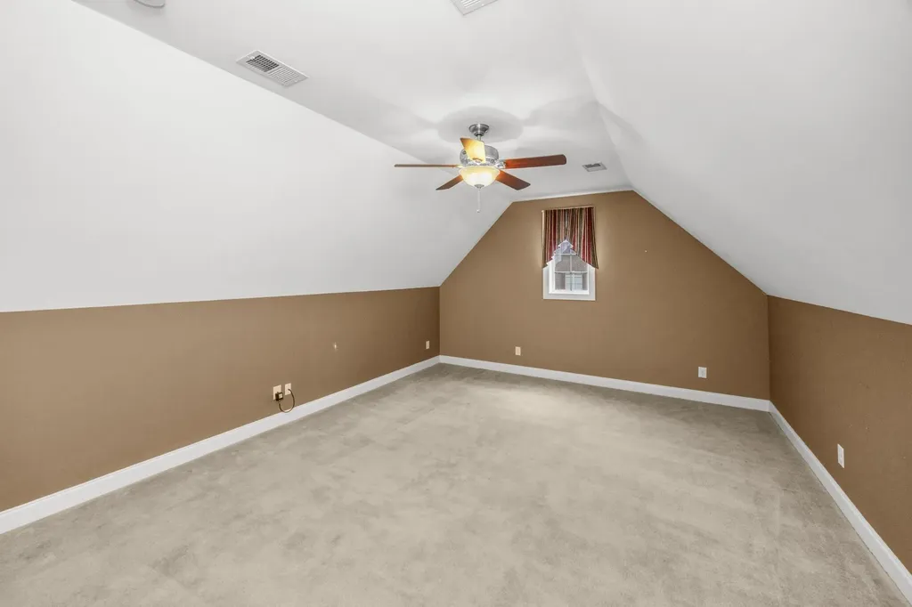 113 Nogs Garden Gallatin TN 37066
