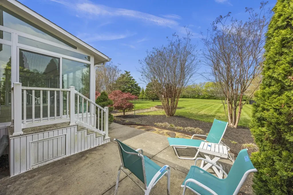 113 Nogs Garden Gallatin TN 37066