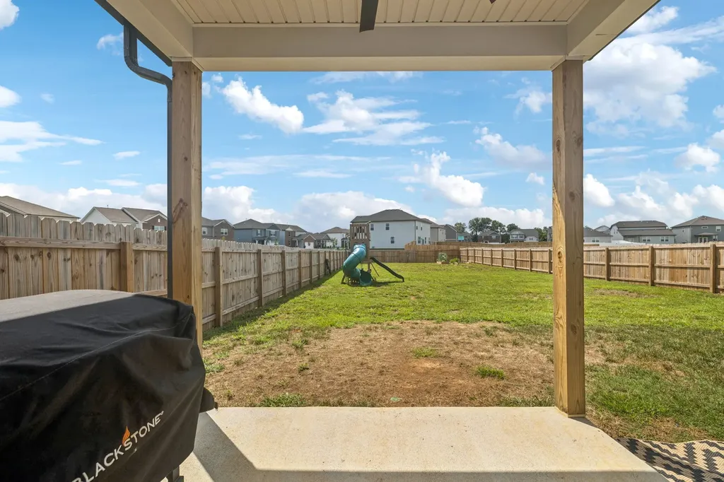 330 Ellis Lane Lebanon TN 37087