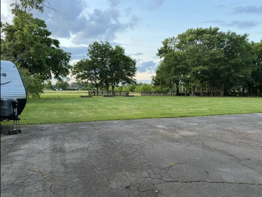 1836 Rock Springs Midland Road Christiana TN 37037