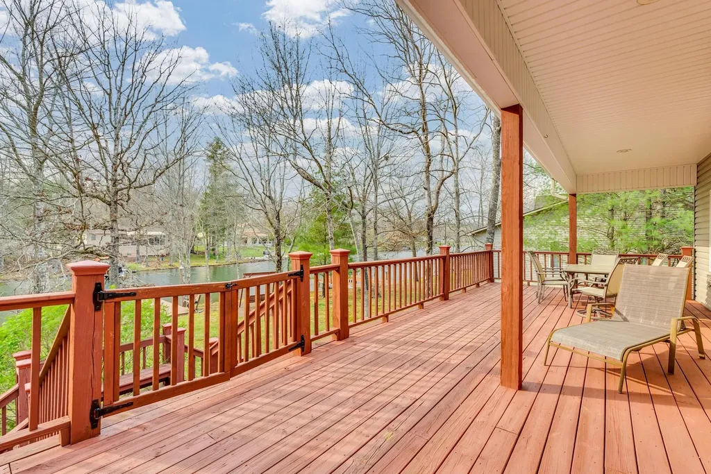 9019 Cherokee Trail Crossville TN 38572