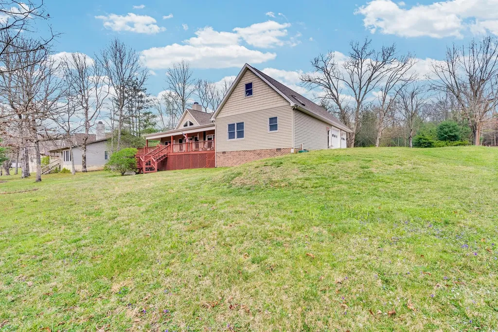 9019 Cherokee Trail Crossville TN 38572