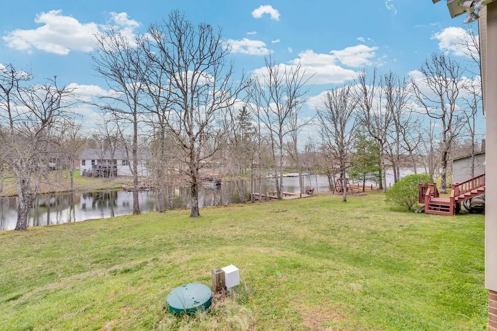 9019 Cherokee Trail Crossville TN 38572
