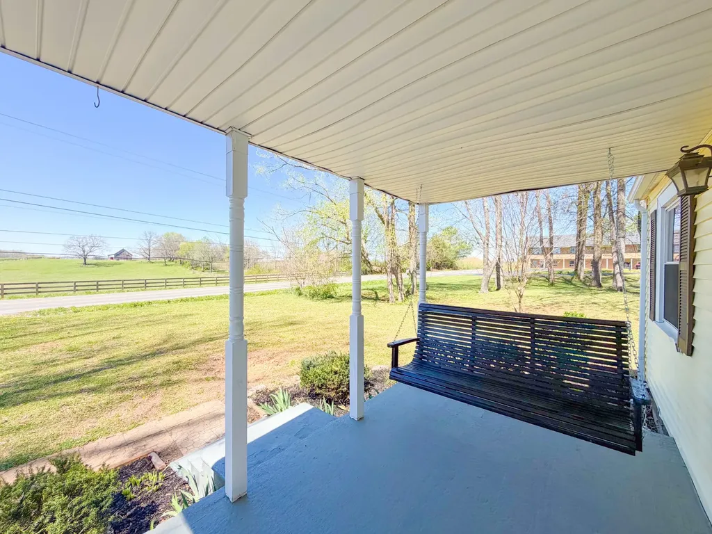 1702 Buffalo Road Lawrenceburg TN 38464