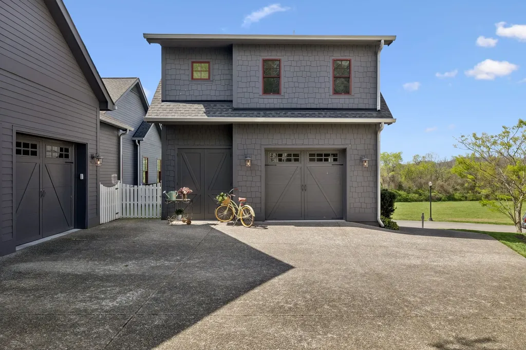 111 Harlinsdale Court Franklin TN 37069