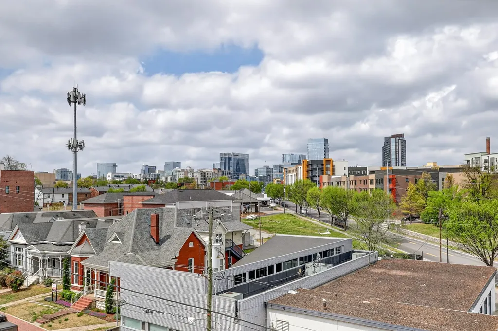 65 Lindsley Avenue Nashville TN 37210