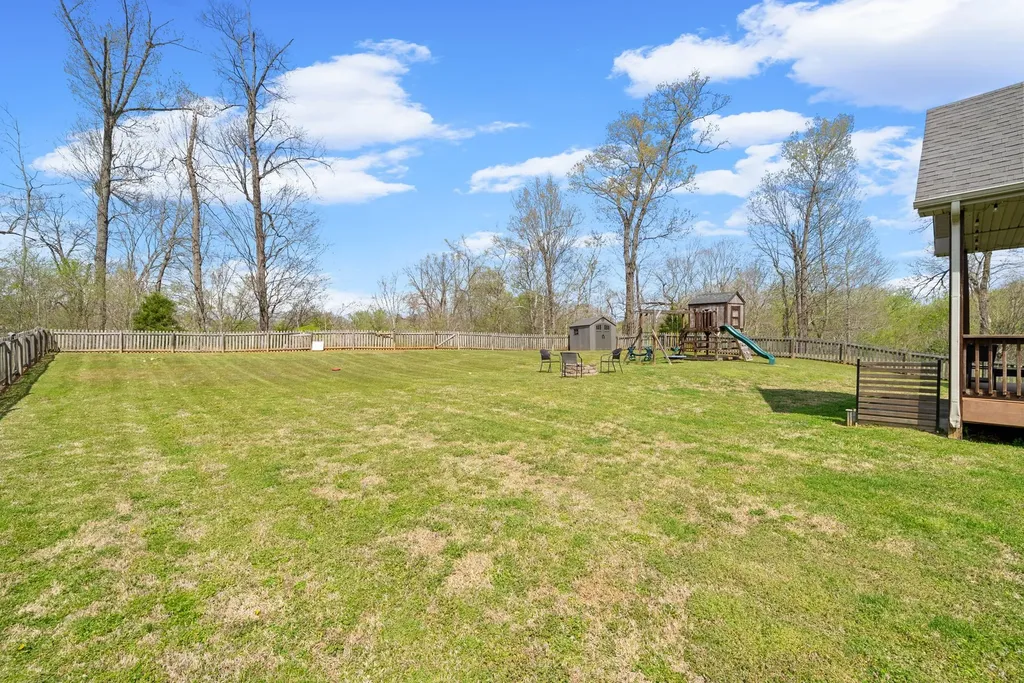 618 Winding Bluff Way Clarksville TN 37040