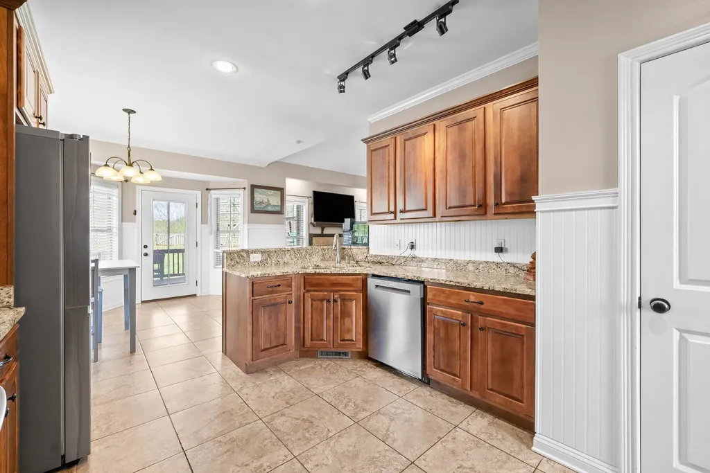 618 Winding Bluff Way Clarksville TN 37040