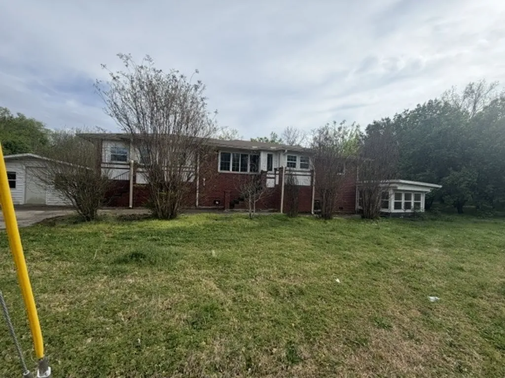 1031 College Avenue Nashville TN 37209