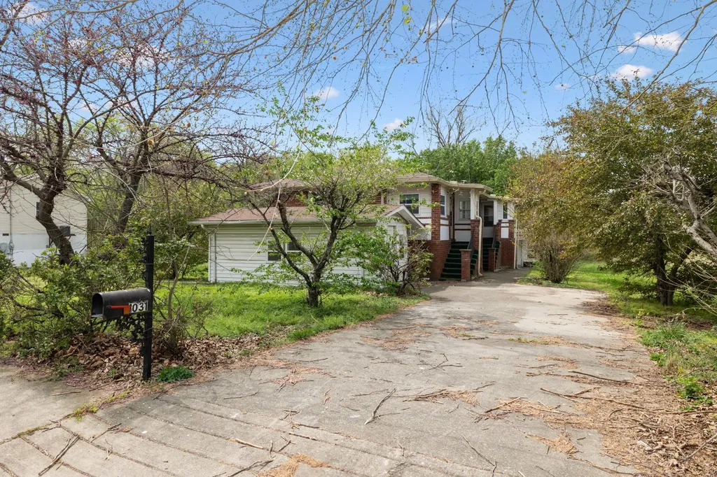 1031 College Avenue Nashville TN 37209
