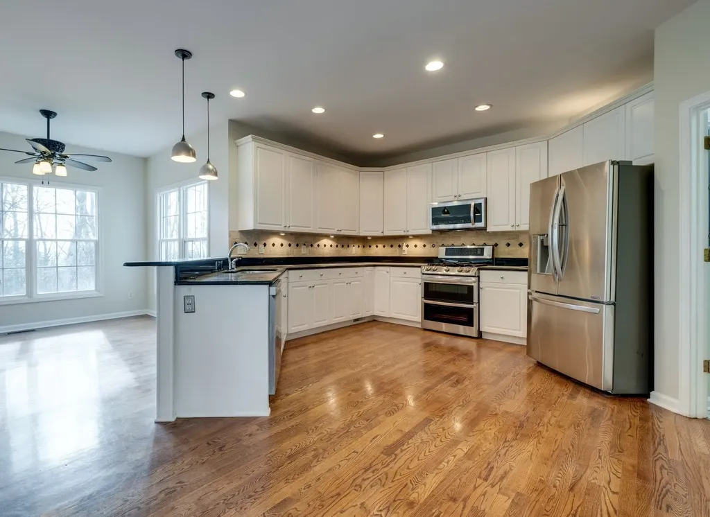 182 Spy Glass Way Hendersonville TN 37075