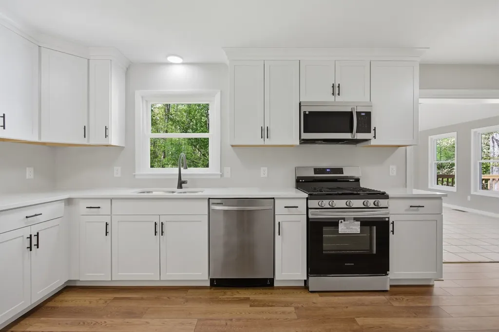 1416 Oakmont Circle Centerville TN 37033