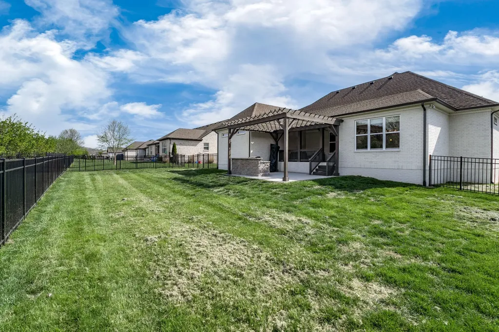 1036 Pretender Way Columbia TN 38401