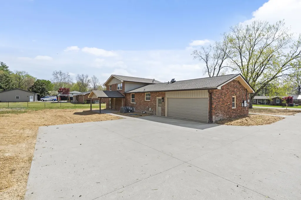 109 Daniel Smith Drive Hendersonville TN 37075