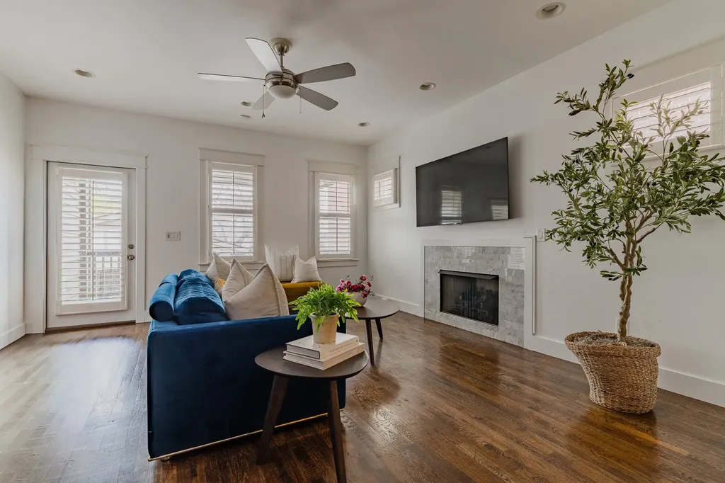 1316 3rd Ave, N Nashville TN 37208