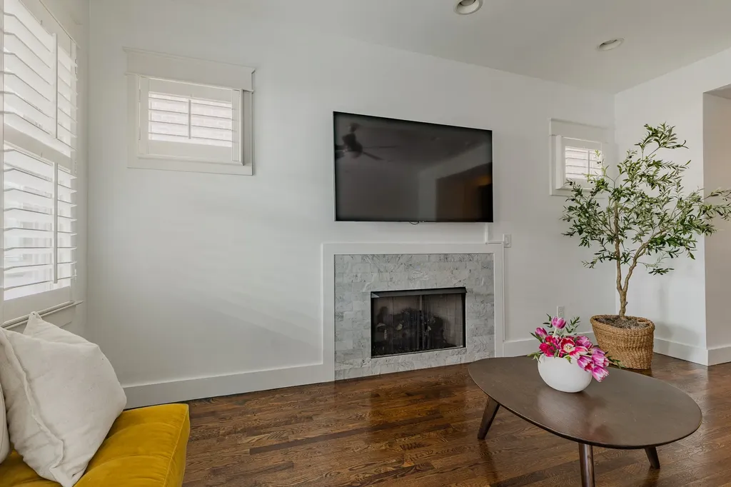 1316 3rd Ave, N Nashville TN 37208