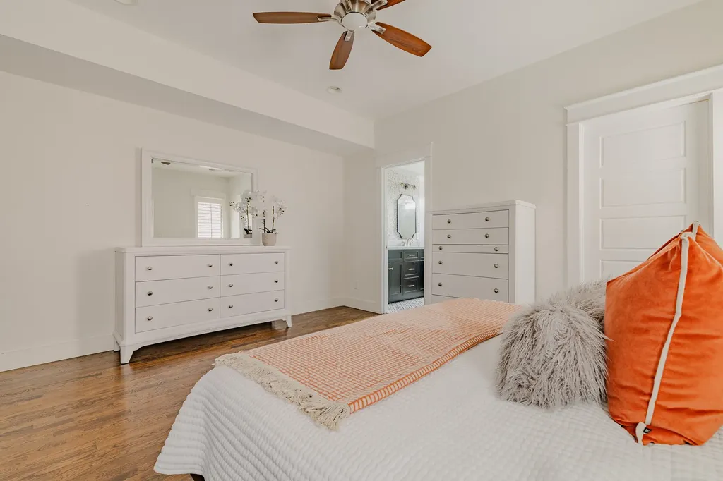 1316 3rd Ave, N Nashville TN 37208