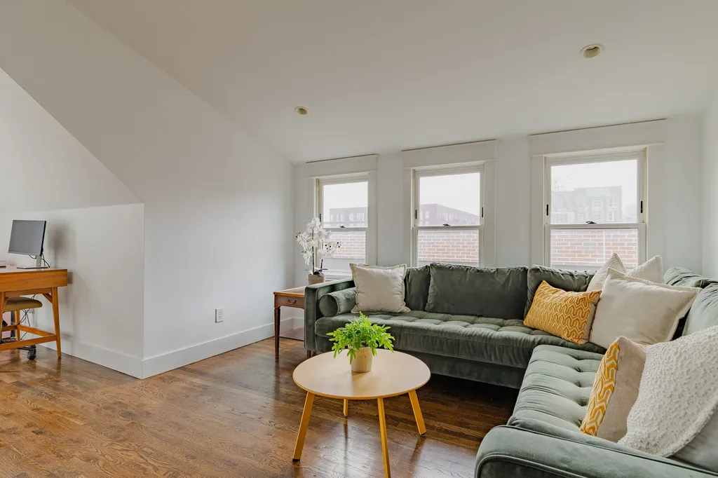 1316 3rd Ave, N Nashville TN 37208