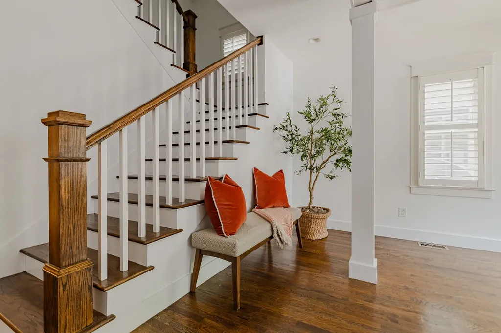 1316 3rd Ave, N Nashville TN 37208