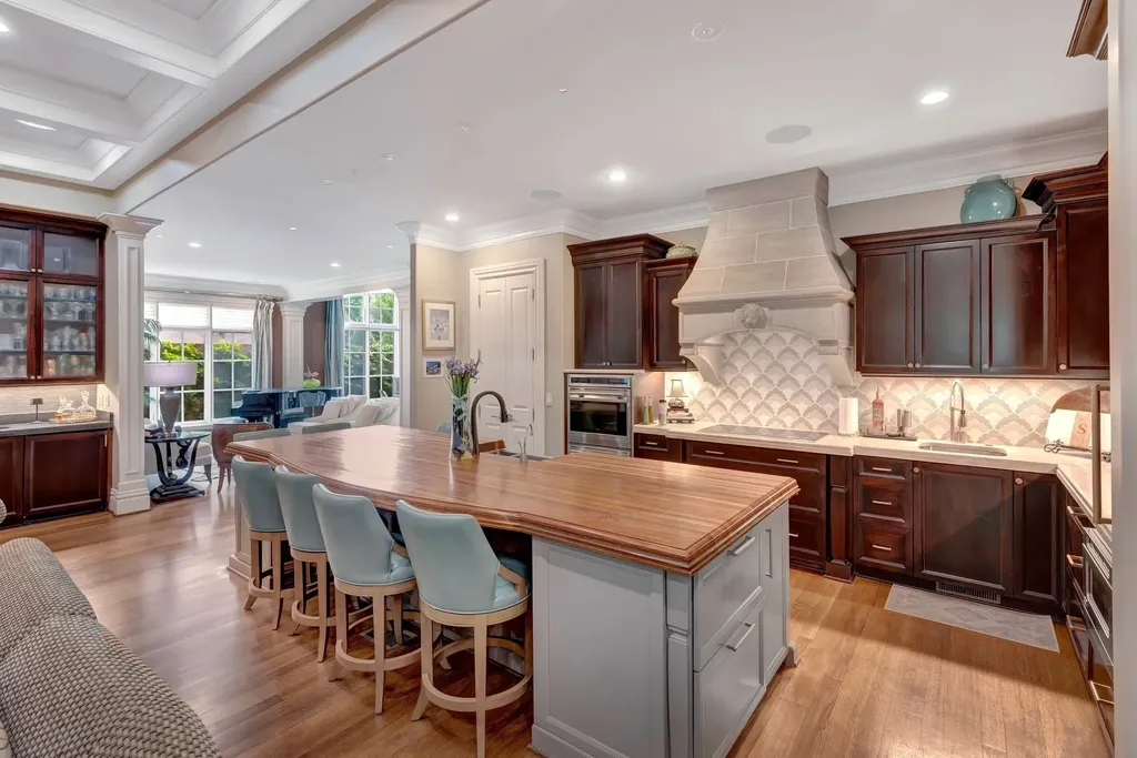 1005 Greenwich Park Nashville TN 37215