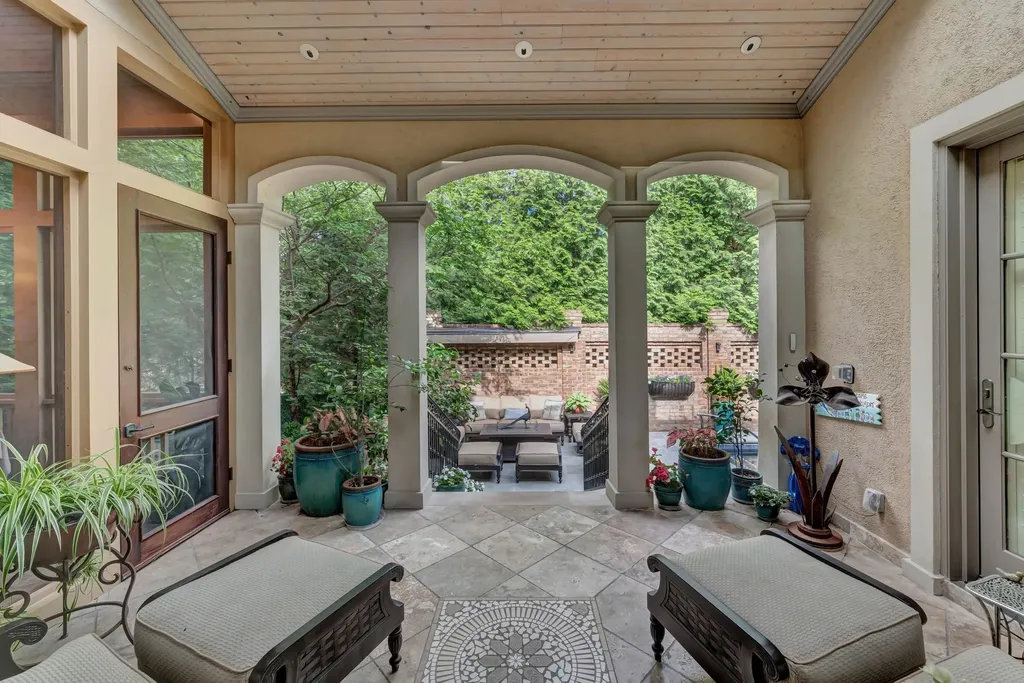 1005 Greenwich Park Nashville TN 37215