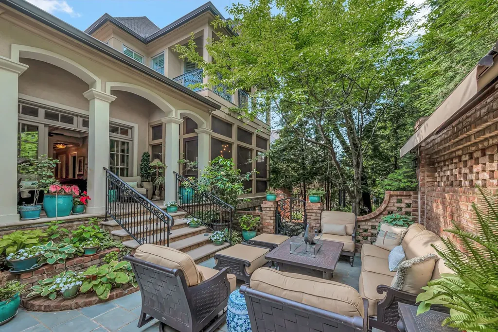 1005 Greenwich Park Nashville TN 37215